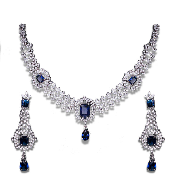 Necklace Set in Blue Onyx and Zircons