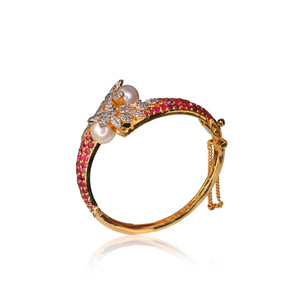 Bangle in Chetum, Pearls and Zircons