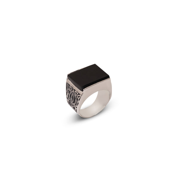 Gents Ring in Black Onyx