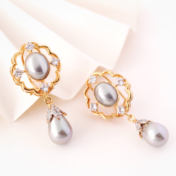 Earrings in Pearls and Zircons (6240003588279)