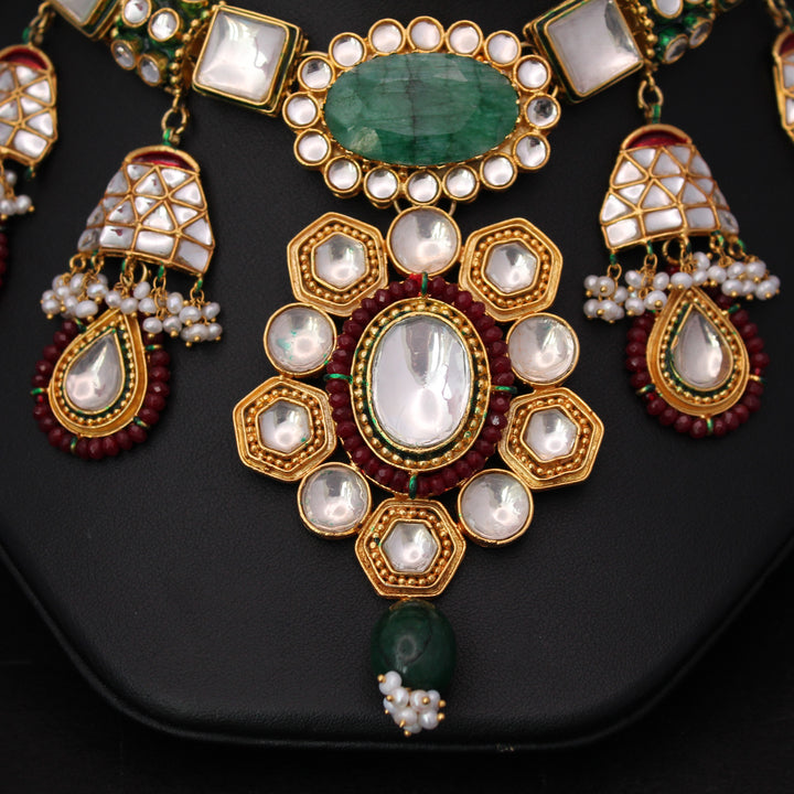 Necklace Set with Jade and Kundan Work (6239992021175)