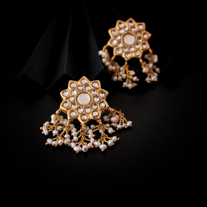 Earrings in Kundan and Pearls (6239999918263)