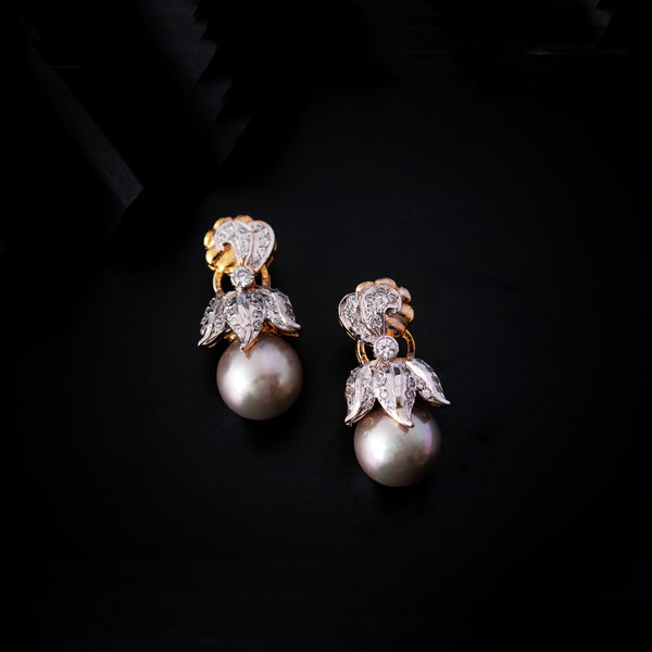 Earrings in Grey Pearls and Zircons (6240000475319)