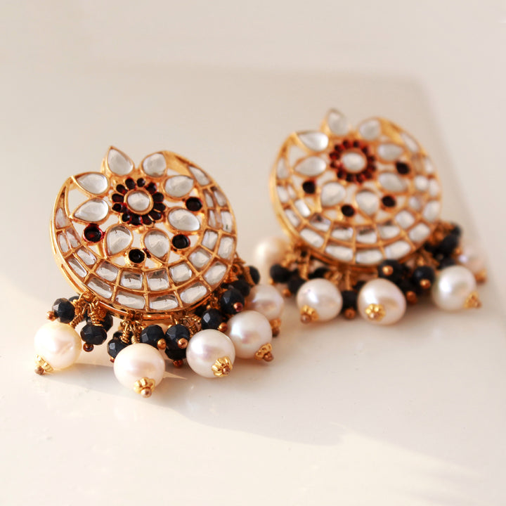 Earrings in Kundan Work and Pearls (6240005914807)