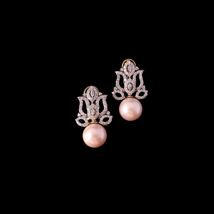 Earrings in fresh water pearls (6239999099063)