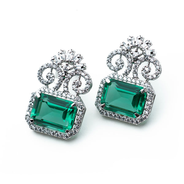 Earrings in Green onyx and cubic zircons