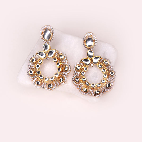 Earrings in Pearl and Kundan