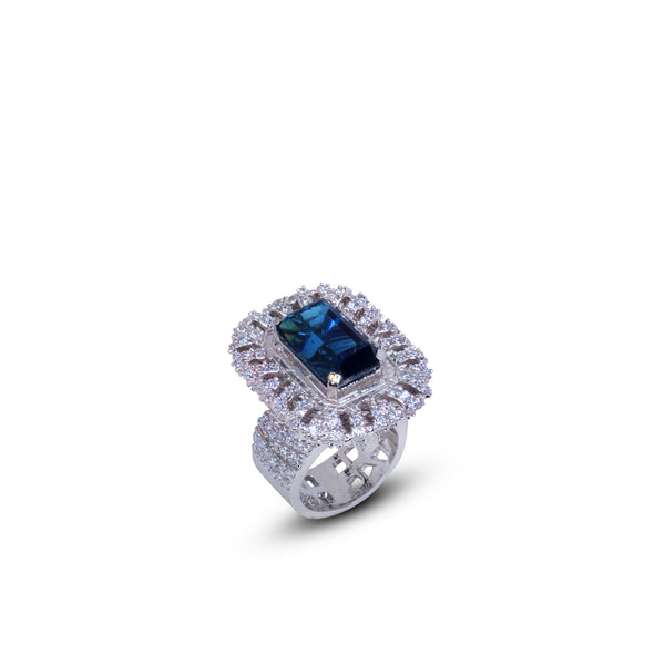 Ring in Blue Onyx and Zircons