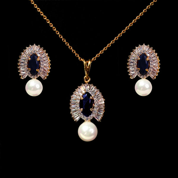 Pendant Set in Blue Onyx and Pearls