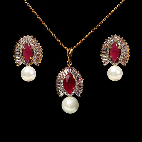 Pendant Set in Chetum and Pearls