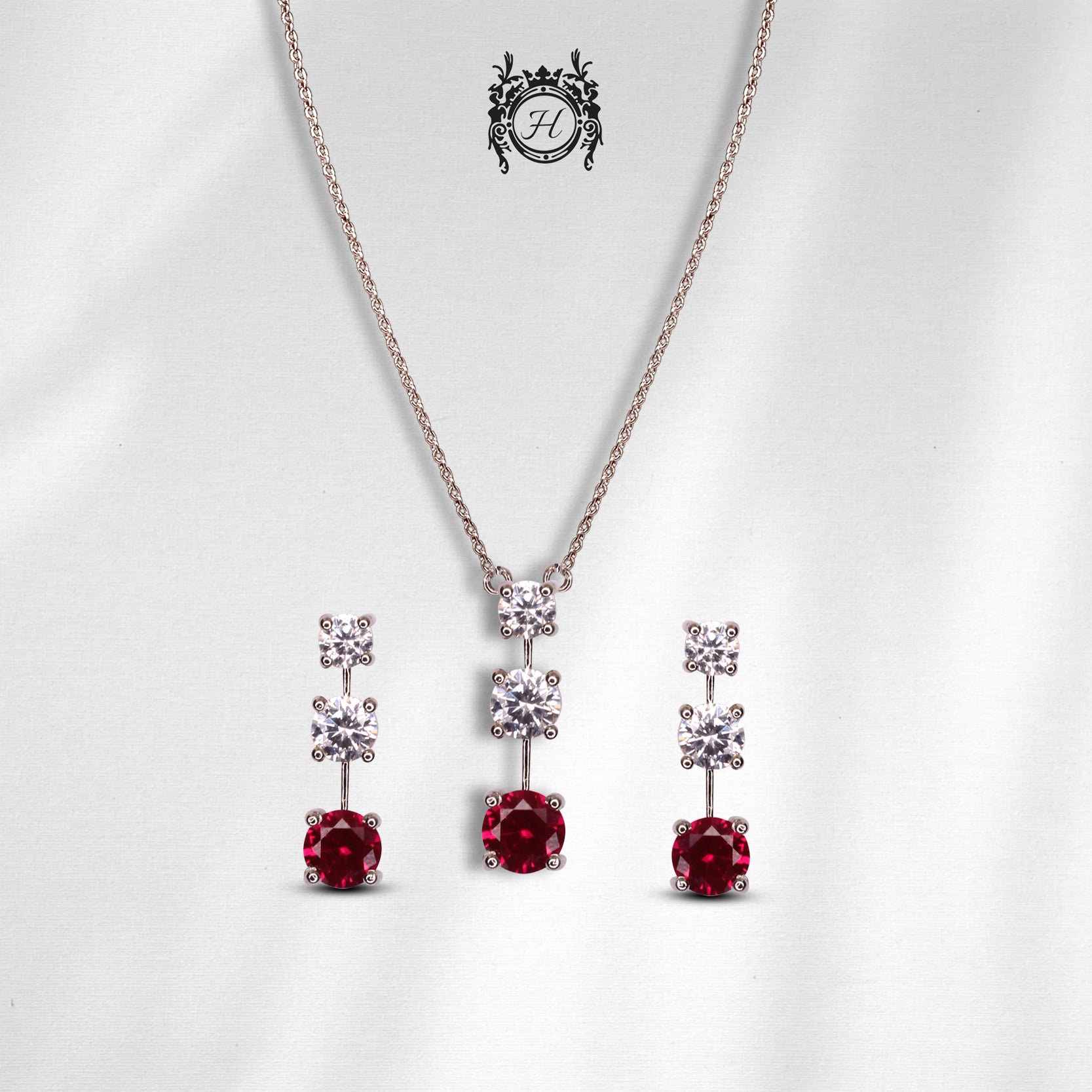 Pendant Set LS359 – Heritage - Main Image