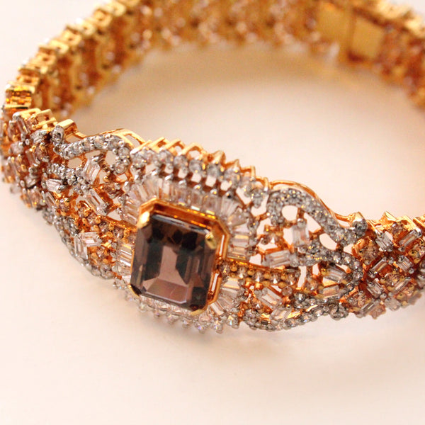 Bracelet in Honey Color Stone and Cubic Zircons