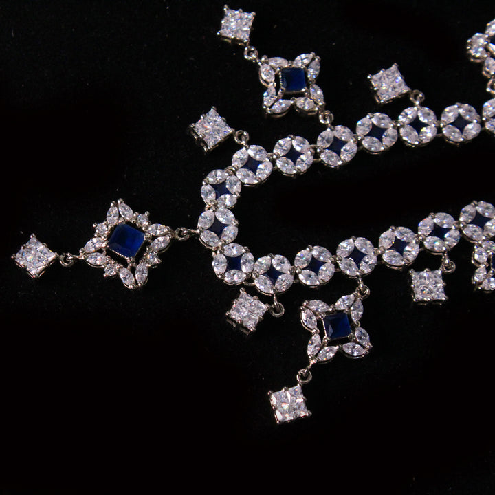 Necklace set in Blue Onyx and Zircons (6931593494711)
