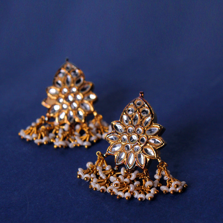 Earrings in Pearls and Kundan Work (6954310631607)
