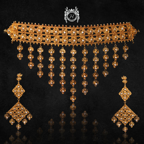 Golden Necklace Set in Zircons