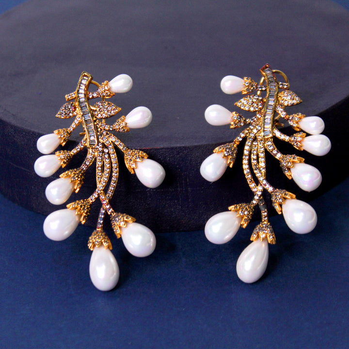 Earrings in Pearls and Cubic Zircons (6954569138359)