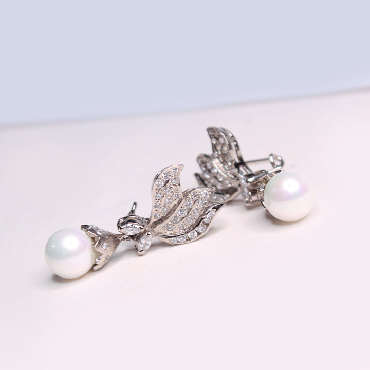 Earrings in Pearls and Zircons (6981366284471)