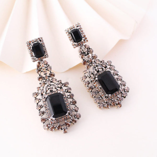 Earrings - E38
