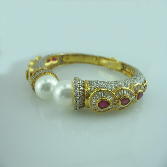 bracelet in pearl-0 (6239918686391)
