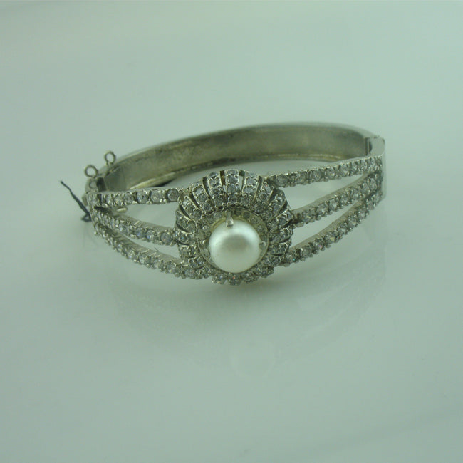 bangle with pearl and zircon -0 (6239931302071)