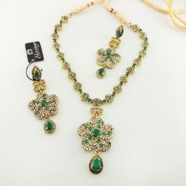 Necklace set in jade-0 (6239963250871)