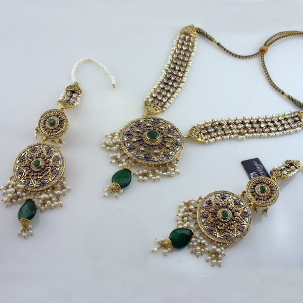 Necklace set in Jade-0 (6239918817463)